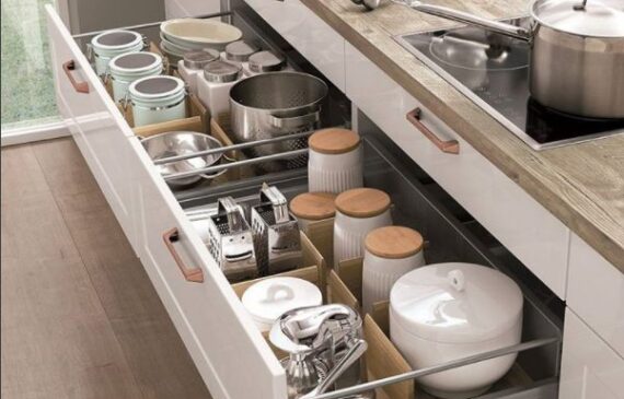 Organize the storage in your kitchen cabinets
